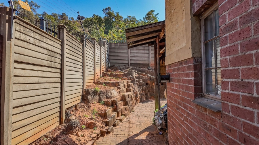 3 Bedroom Property for Sale in Azalea Park North West
